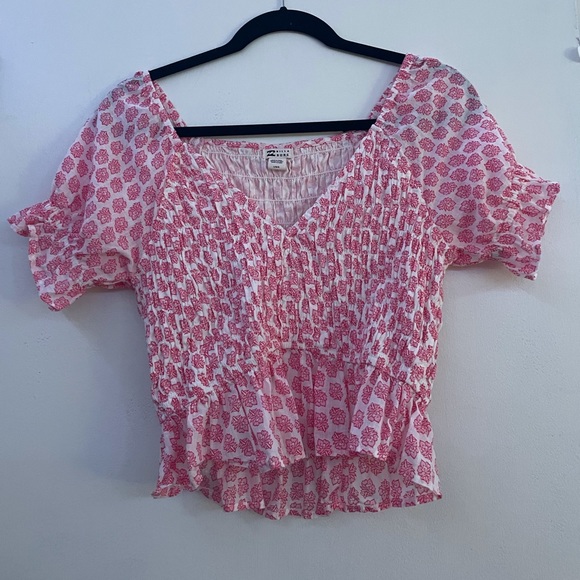 Billabong Tops - Pink billabong top